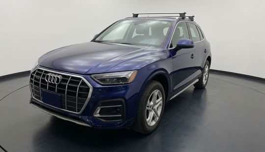 Audi • Q5