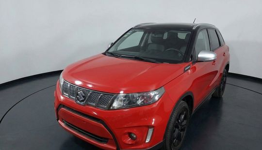 Suzuki • Vitara