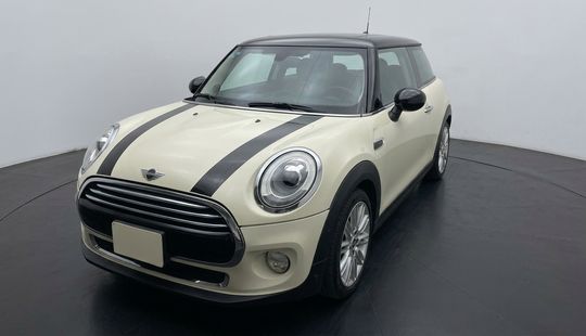 Mini • Cooper
