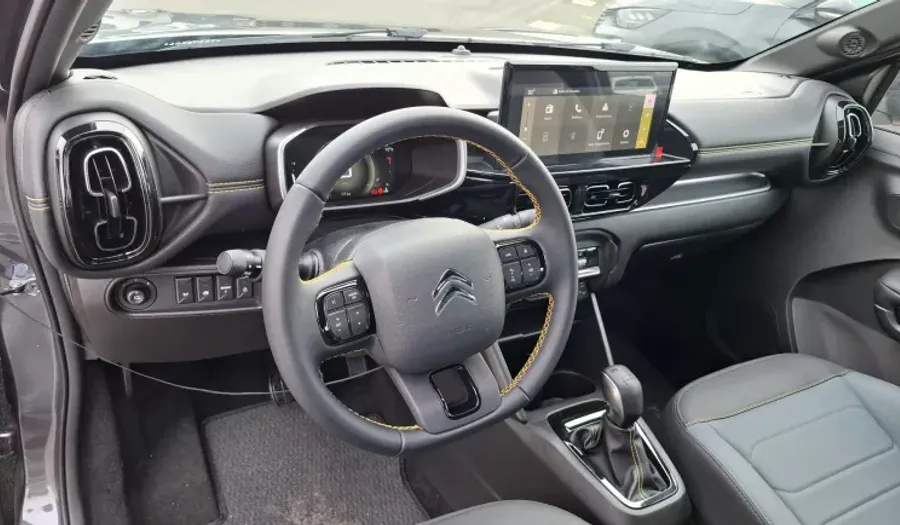 Citroen Basalt 1.0 T200 SHINE AUTO Suv 2026