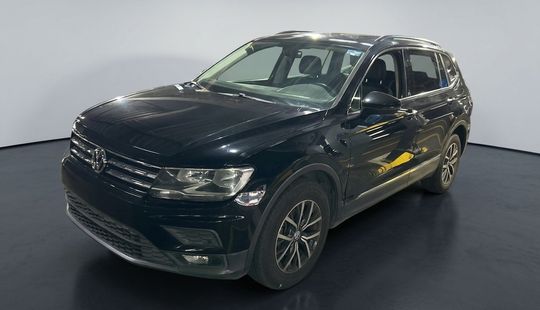 Volkswagen • Tiguan