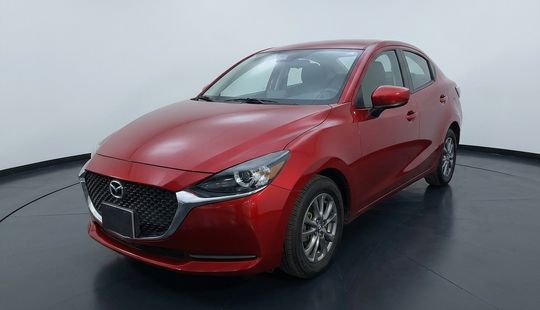 Mazda • Mazda 2