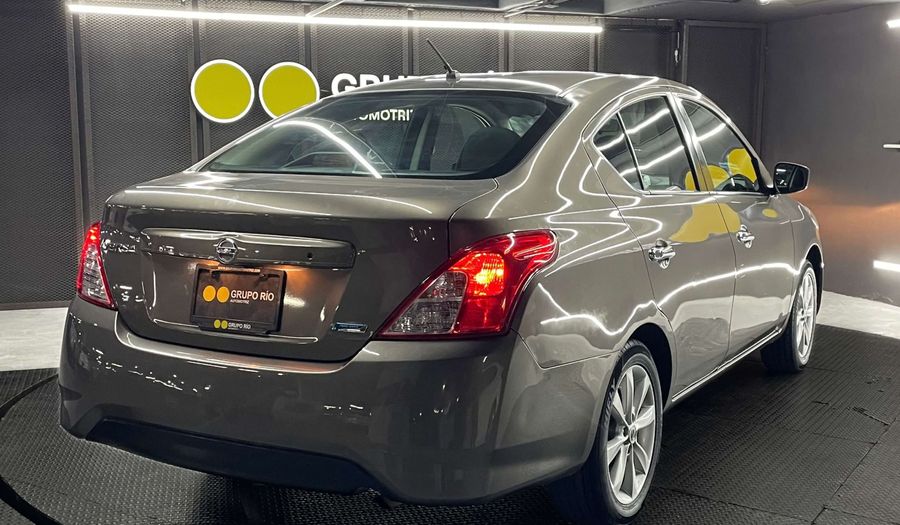 Nissan Versa 1.6 ADVANCE TM AC Sedan 2015