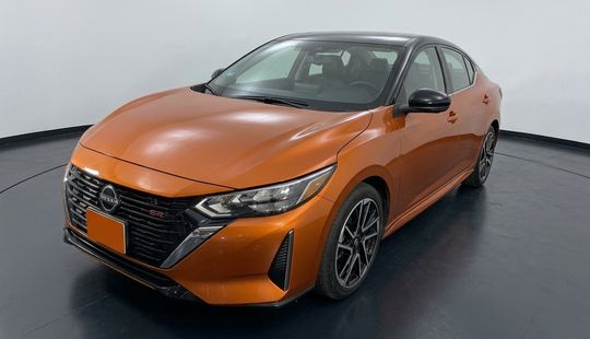 Nissan • Sentra