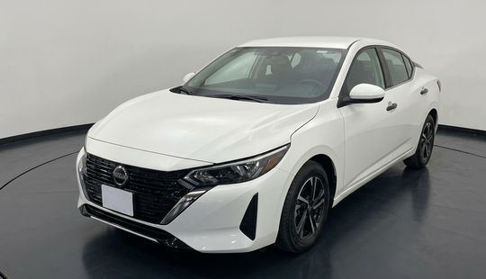 Nissan • Sentra