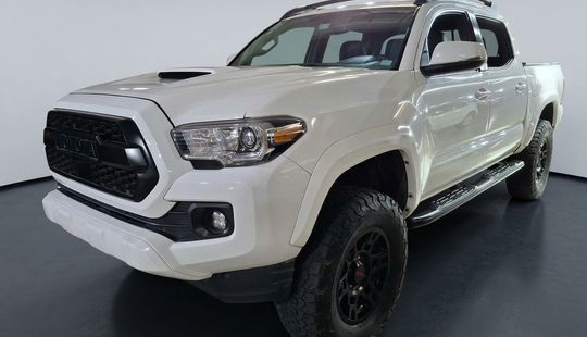 Toyota • Tacoma