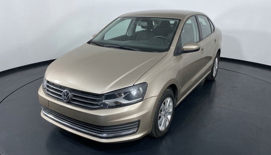 Volkswagen • Vento