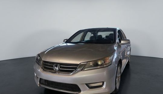 Honda • Accord