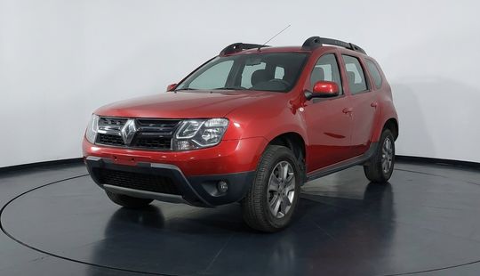 Renault • Duster
