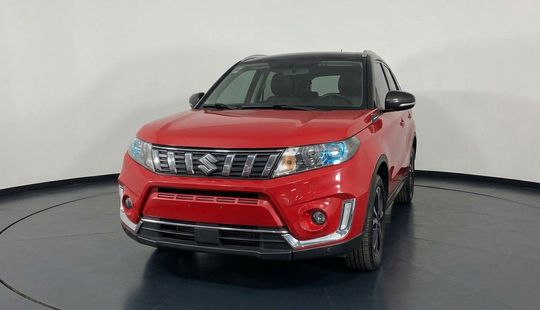 Suzuki • Vitara