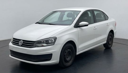 Volkswagen • Vento