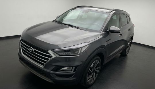 Hyundai • Tucson