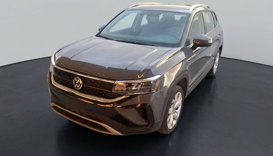 2021 • 77,317 km • Automático