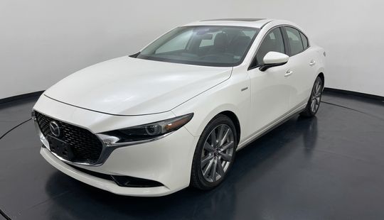 Mazda • Mazda 3