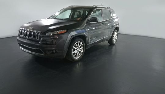 Jeep • Cherokee