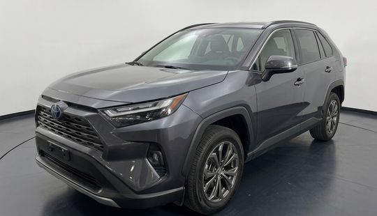 Toyota • RAV4