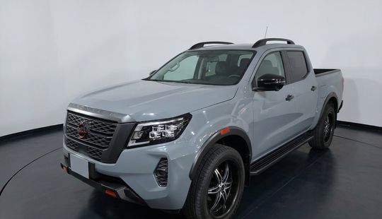 Nissan • Frontier