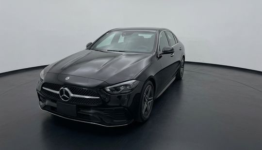 Mercedes Benz • Clase C