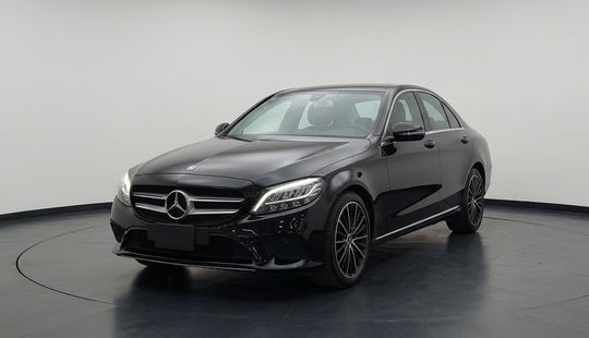 Mercedes Benz • Clase C