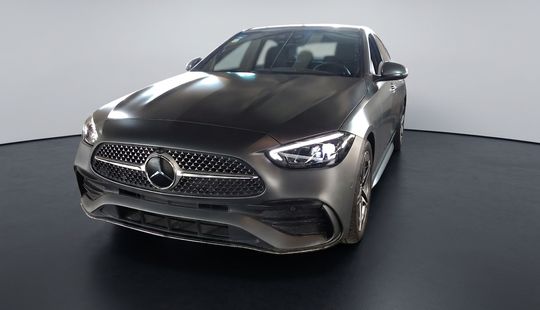 Mercedes Benz • Clase C