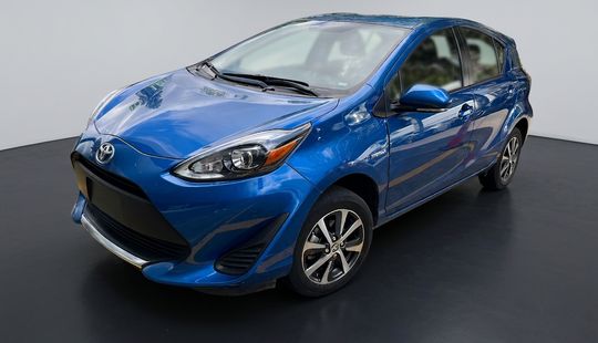 Toyota • Prius C