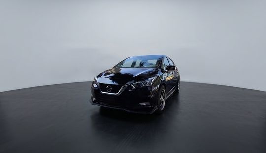 Nissan • Versa