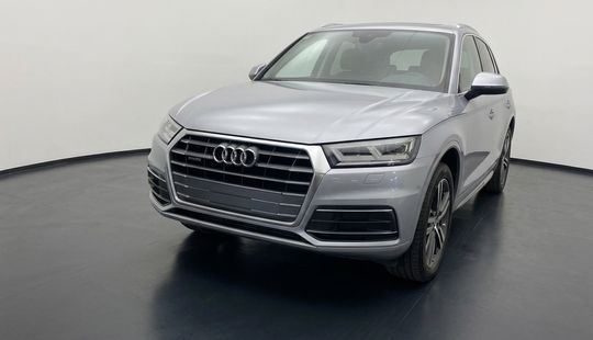 Audi • Q5