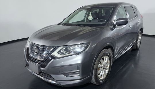 Nissan • X-Trail