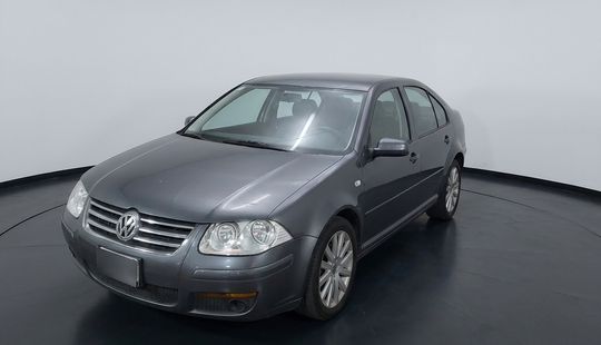 Volkswagen • Jetta Clasico