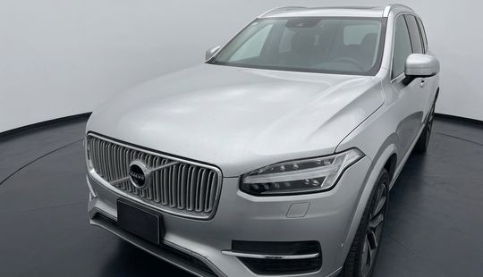 Volvo • XC90