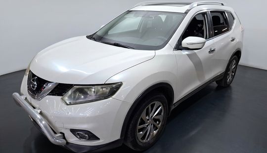 Nissan • X-Trail