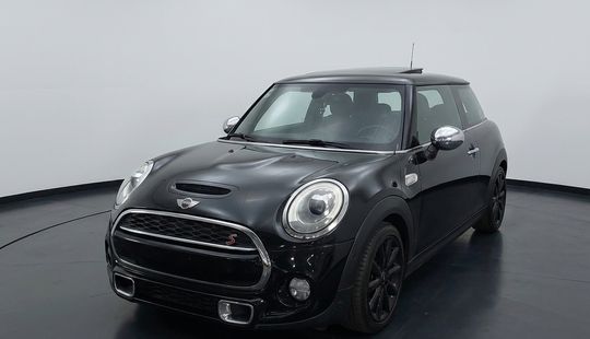 Mini • Cooper S