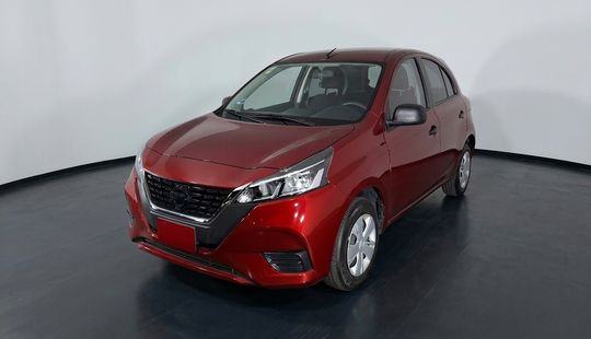Nissan • March