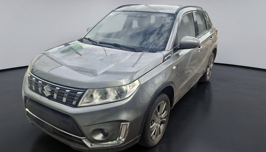 Suzuki • Vitara