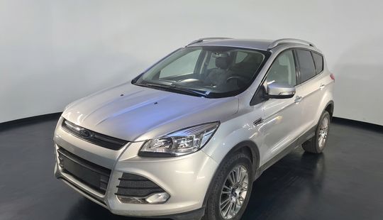 Ford • Escape