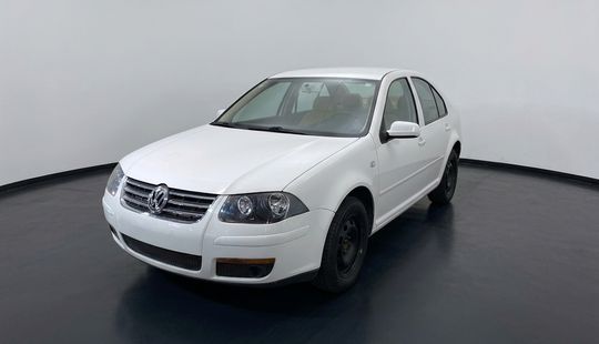 Volkswagen • Jetta Clasico