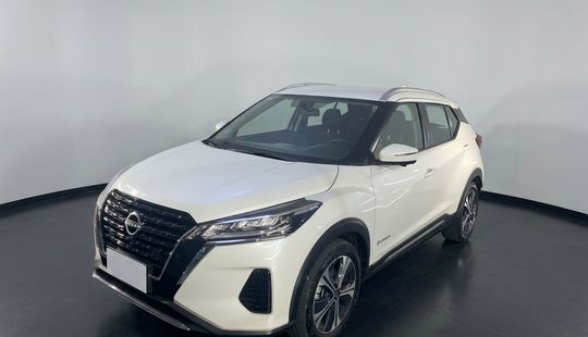 Nissan • Kicks Play