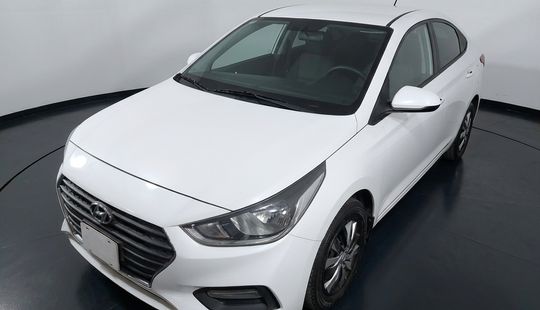 Hyundai • Accent