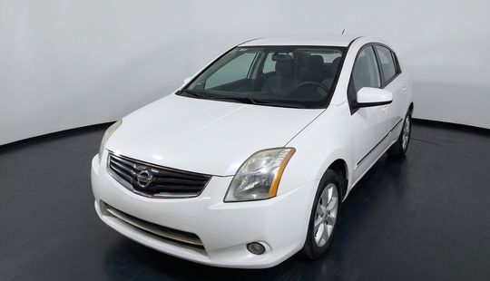 Nissan • Sentra