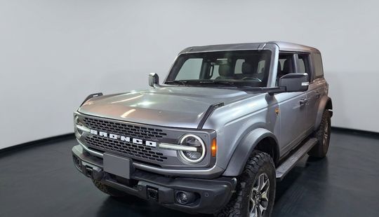Ford • Bronco
