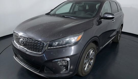 Kia • Sorento