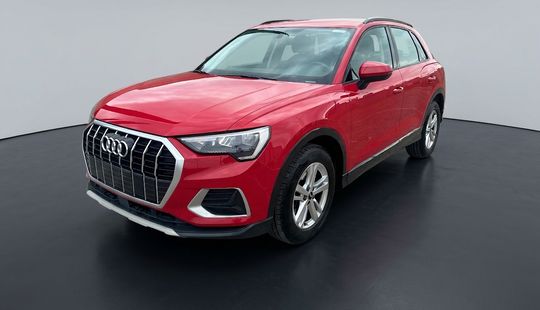 Audi • Q3
