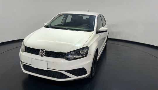 Volkswagen • Vento