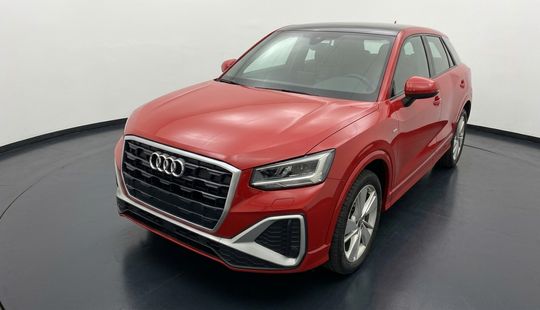 Audi • Q2