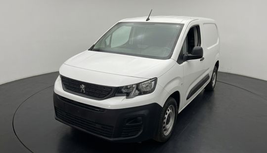 Peugeot • Partner