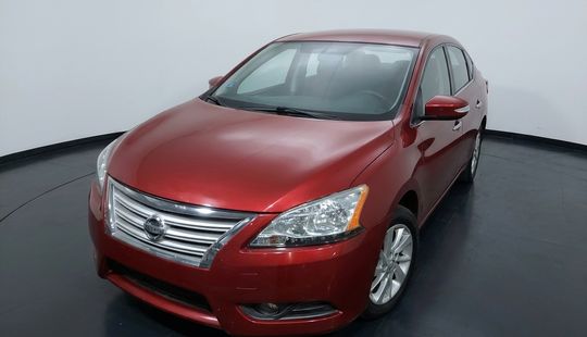 Nissan • Sentra