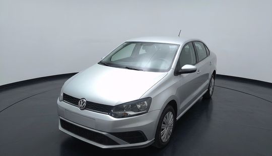Volkswagen • Vento