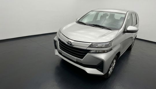 Toyota • Avanza