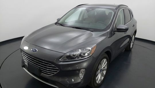 Ford • Escape