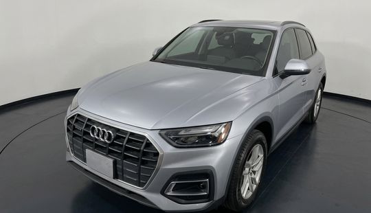 Audi • Q5